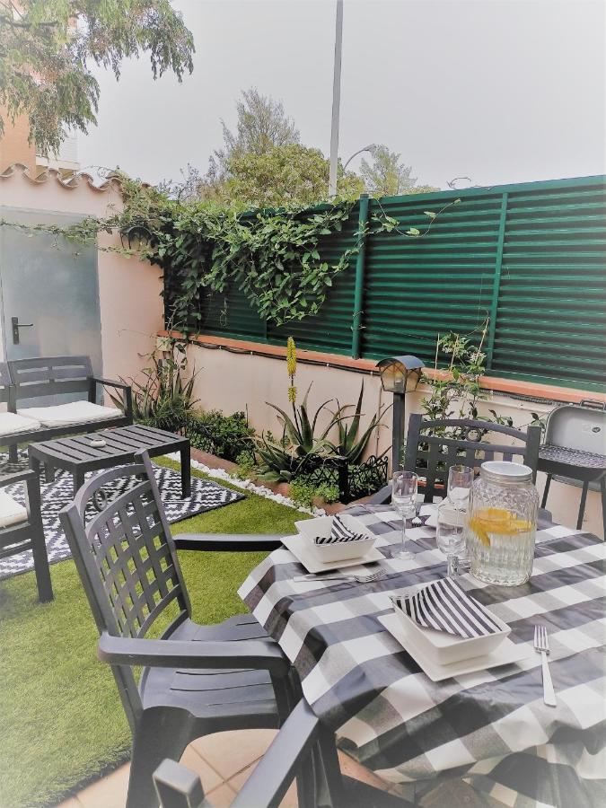 Vila Lydia Cambrils Εξωτερικό φωτογραφία