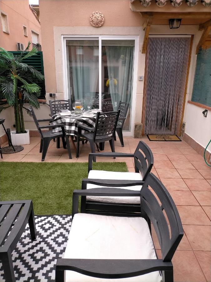 Vila Lydia Cambrils Εξωτερικό φωτογραφία